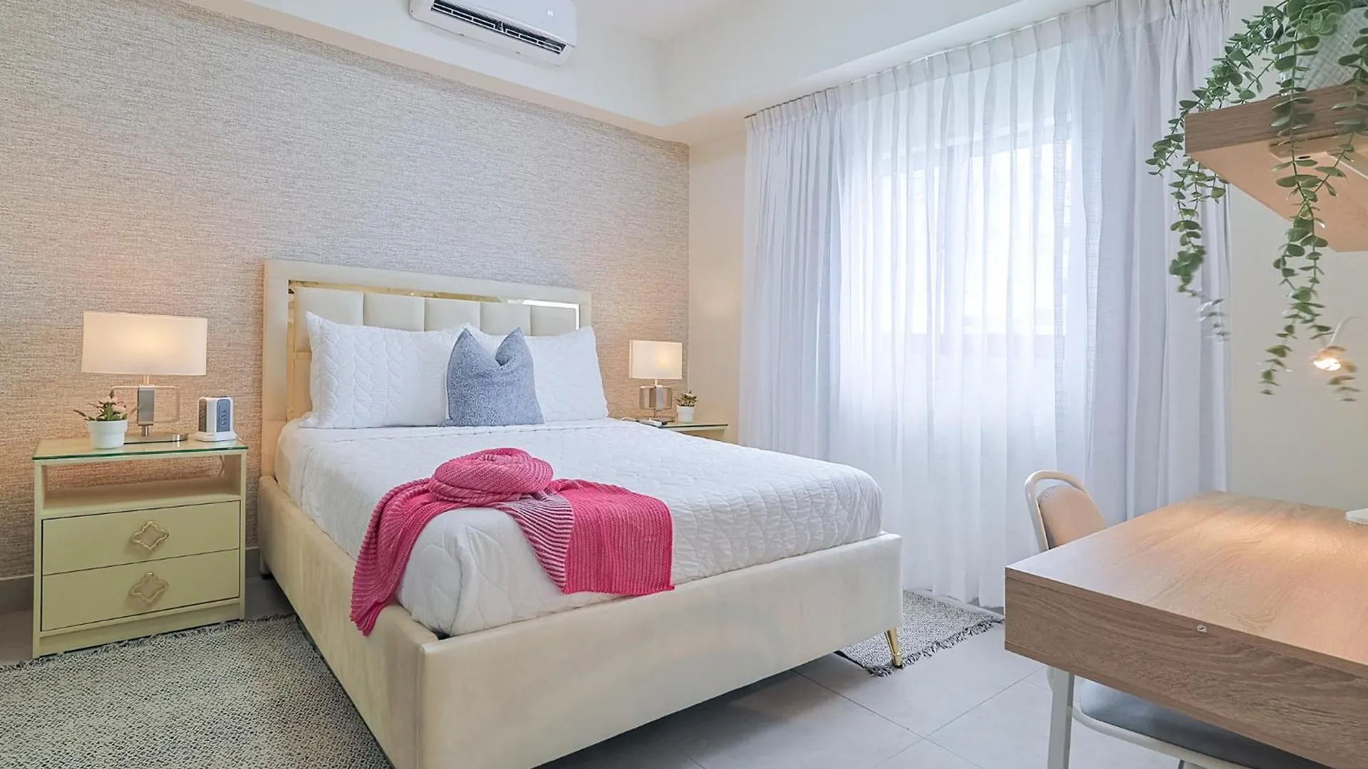 Charming City Center Apt, Pool سانتو دومينجو 0*,  جمهورية الدومينيكان